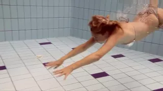 Bouncing boobs underwater