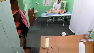 Euro amateur prescribed pussyfucking by doc