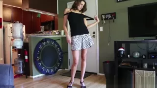 Stepmommy tugging stepsons hard dick