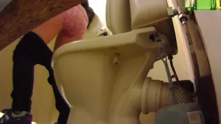 Shopping mall voyeur