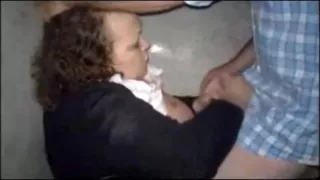 Auf dem Volksfest Public in Arsch und Fotze gefickt