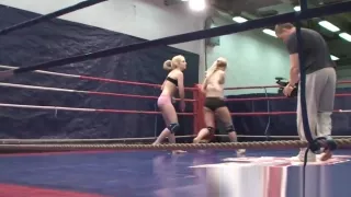 Gorgeous lesbians finger each others cunts