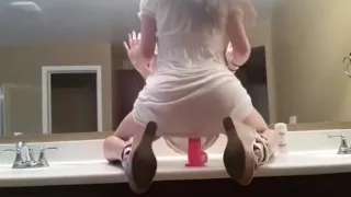 She Rides And Sucks Dildo