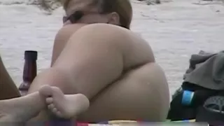 A beach voyeur video of a splendid female body splendid