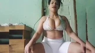 Eliz Perera Gostosa Dancando Funk