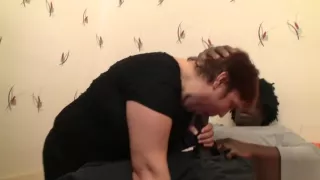 Domi and her aunt in a four-shot plan surprises us