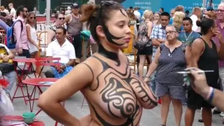Big Boob bodypainting 001
