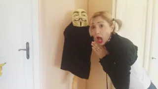 un manichino mostruoso