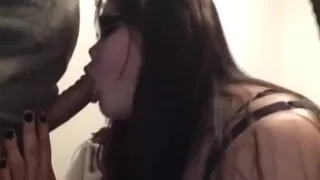 Suckin’ Lips Enjoys Her Netflix and Chill