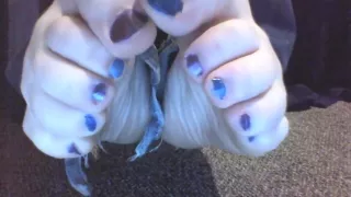 Feet Jerk off Challenge (Pose Edition)