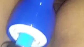 My first time using my Hitachi Magic Wand on some pussy