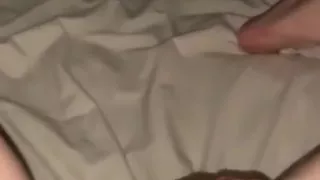 Fingering my self till I cum