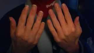 Female hand fetish webcam 04 mars 2017