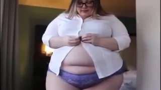 Bbw Nadia Besai Perut