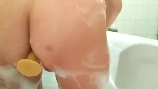 in der Wanne spielt man gerne 2/2