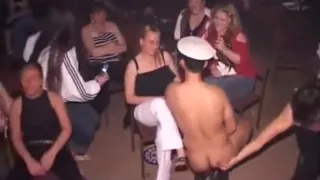 English women go crazy at show