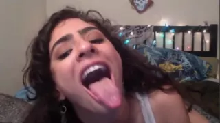 Long Tongue 9
