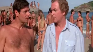 Michelle_Johnson_Demi_Moore bikini