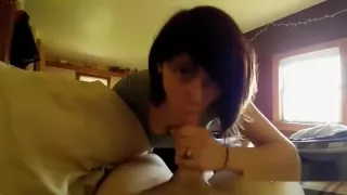 Heißes alternatives Mädchen reitet meinen Schwanz