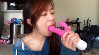 Teen deepthroats every Object in room - Super hot!!