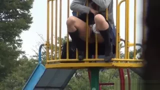 Japanese teen piss park