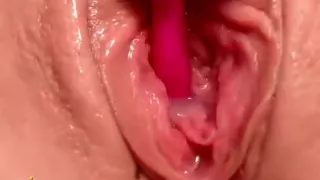 Pussy toying solo beauty in close up Part 04