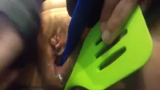 Kinky babe uses household items to drill her hairy pussy