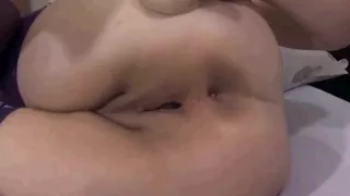 Horny webcam slut stuffing her tight holes with big toys