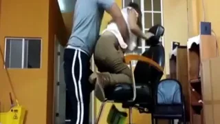 The petite hair stylist fuck in her place of work