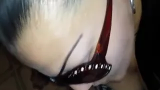 Wife gives a head with sunglasses