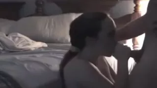 So sexy brunette wife make a hell of a blowjob when parents leave house,damn