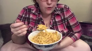 Mac and Cheese piggy stuffing - BBW Feedee Amber Crystal