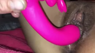 Sexy teen creams hard on dildo