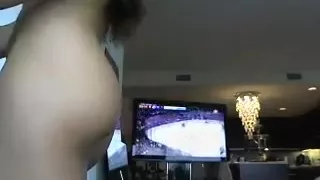 Pissing Fetish Babe Toying Close Up Part 02