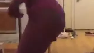 turkey girl dancing in bikini