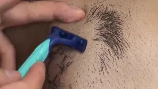 Najpierw golenie potem zapadniani