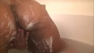 Booty and Bubbles With Brooklyn