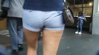 BootyCruise: Asian Babes Leg Art 24: Blue Booty Shorts