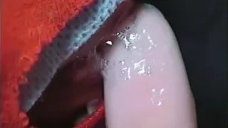 Deborah FÉtichiste Suce Son Pouce Baveux Simule Fellation Erotic Asmr