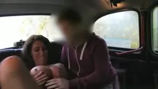 Massive tits babe deep throats in cab