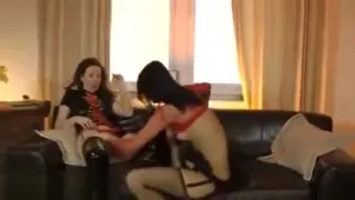 Amateur teen rides oldy