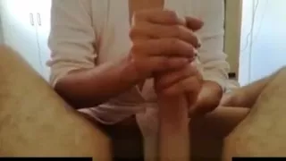 Handjob jerking by a MILF met on Milfsexdating Net