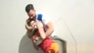 Cutie gives nice blowjob