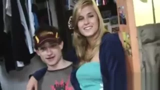 Two Amateur Girls Deepfucking With Young Guy