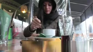 Beautiful Babe Offers Her Moist Beaver