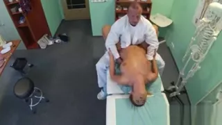 Amateur couple oral sex