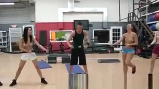 Real teen amateur babes get naked