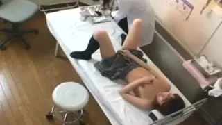 Pretty Asian schoolgirl gets her body examined in the docto