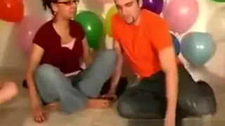 Lesbian Kissing For Amateur Girls In Game Group