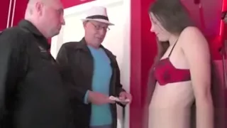 Hooker Gets Licked And Sucks Cock